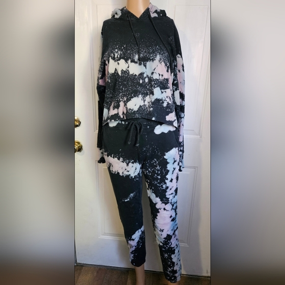 Daydreamer Color Pop Tie Dye Set - Picture 2 of 10